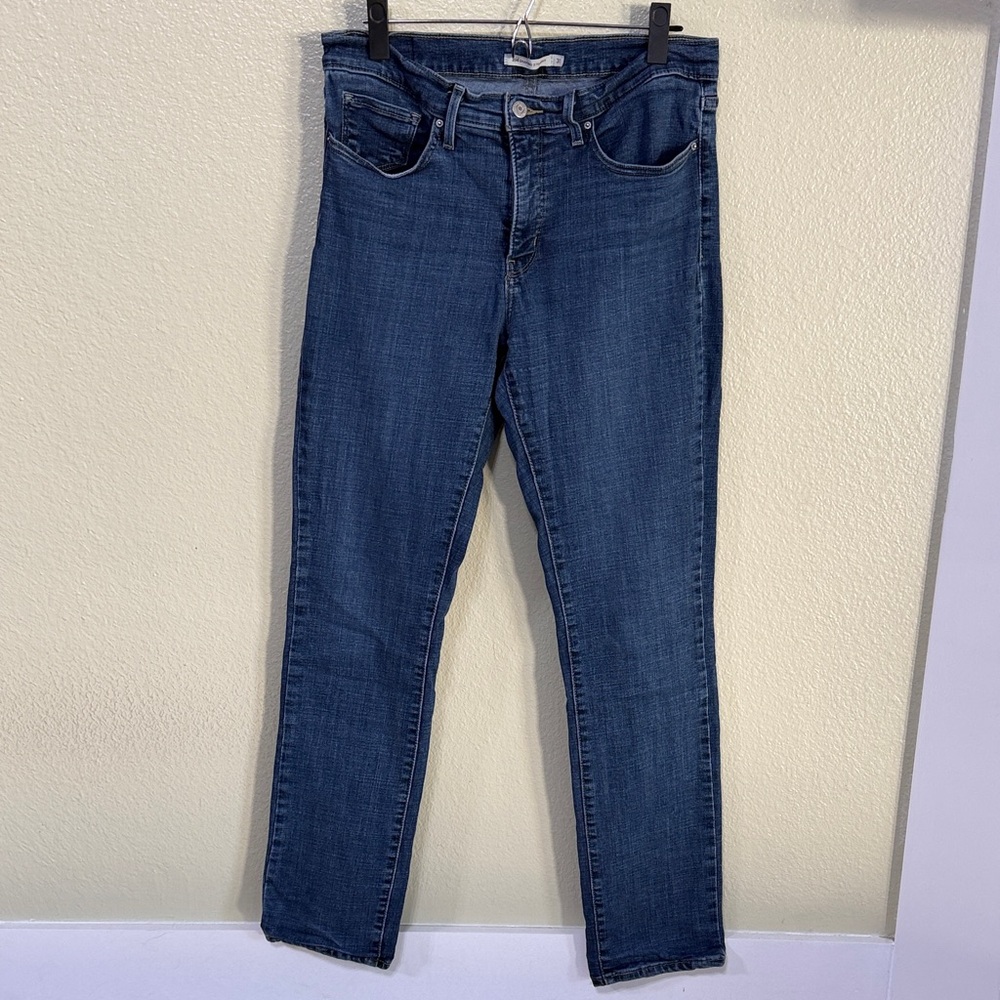 Stylish Blue Straight Leg Women's Jeans